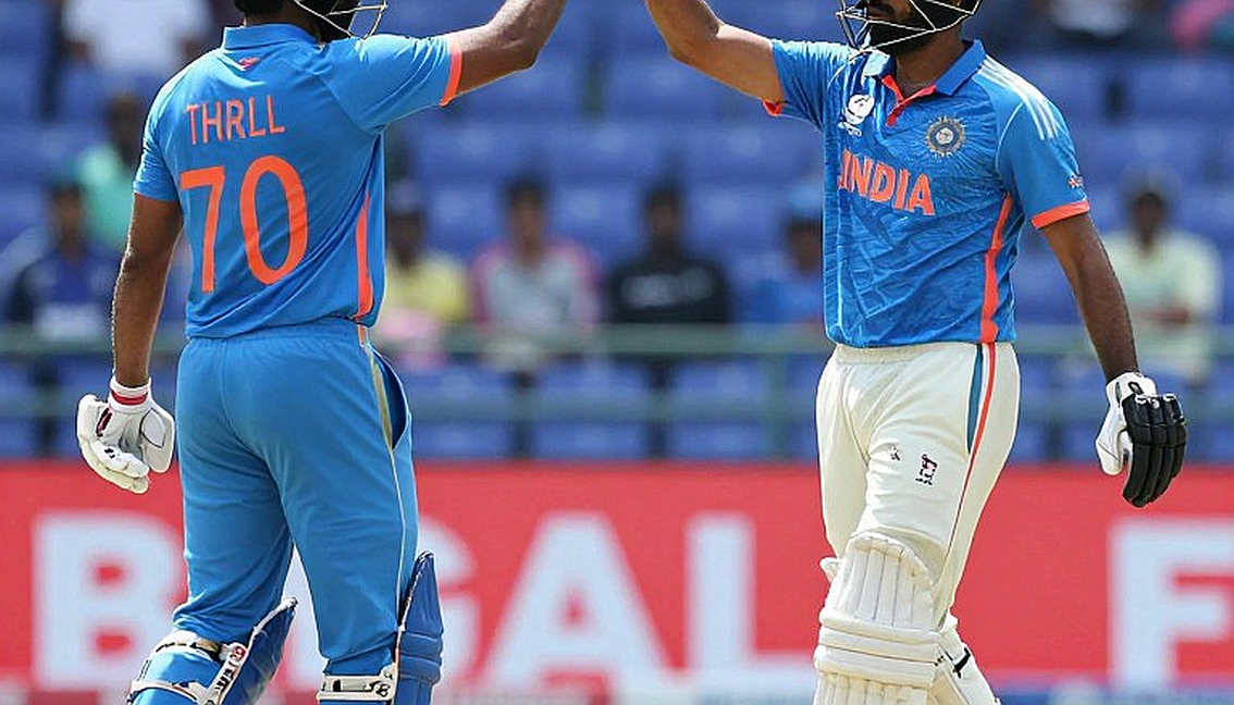 লাহোরের ৮৮: শাদাবের প্রথম আন্তর্জাতিক শতক পাকিস্তানকে ফাইনালে নিল, ইংল্যান্ডের প্রশ্ন খুলে দিল