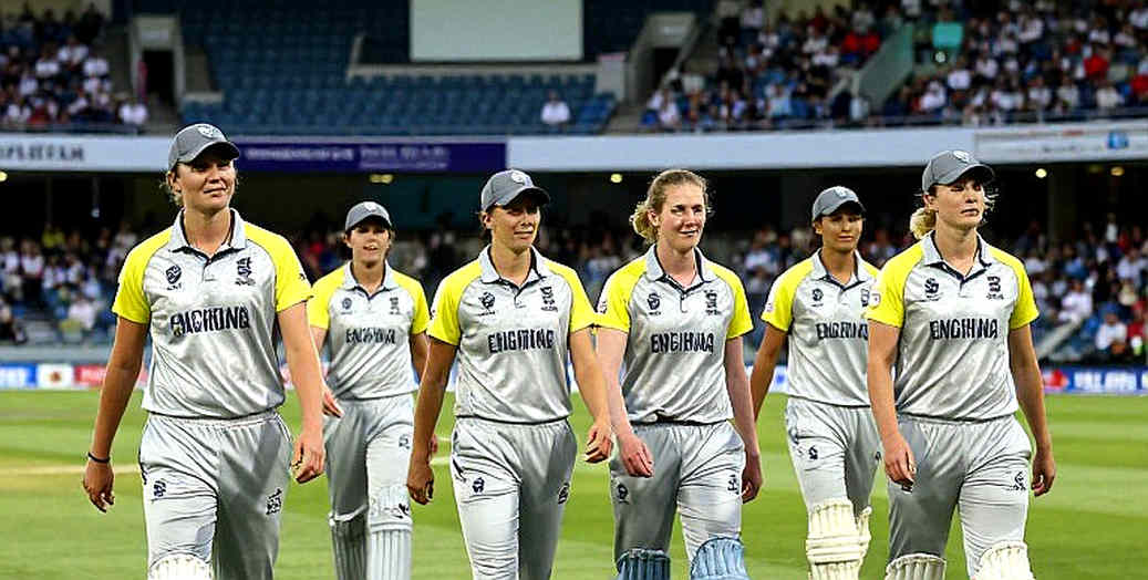 ₹২৭ কোটির নীরবতা: জেদ্দার নিলাম থেকে রাজশাহীর চায়ের দোকান ₹২৭ কোটির নীরবতা: জেদ্দার নিলাম থেকে রাজশাহীর চায়ের দোকান