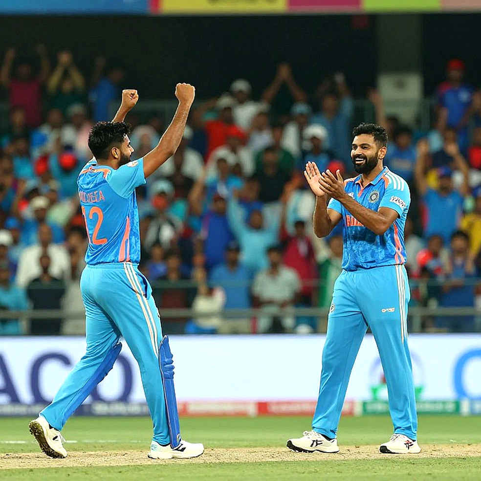 ফাঁকা ফাইলের পাঠ: আট মাত্রার ক্রিকেট বিশ্লেষণ যখন শূন্য তথ্যবিন্দুতে দাঁড়ায়