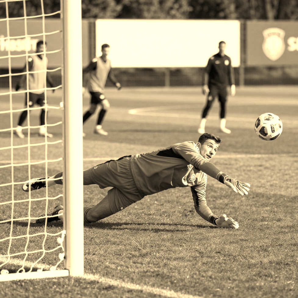 Academy Archaeology: Reopening the 2026 File on Rhian Brewster's Three-Year Path Academy Archaeology: Reopening the 2026 File on Rhian Brewster's Three-Year Path