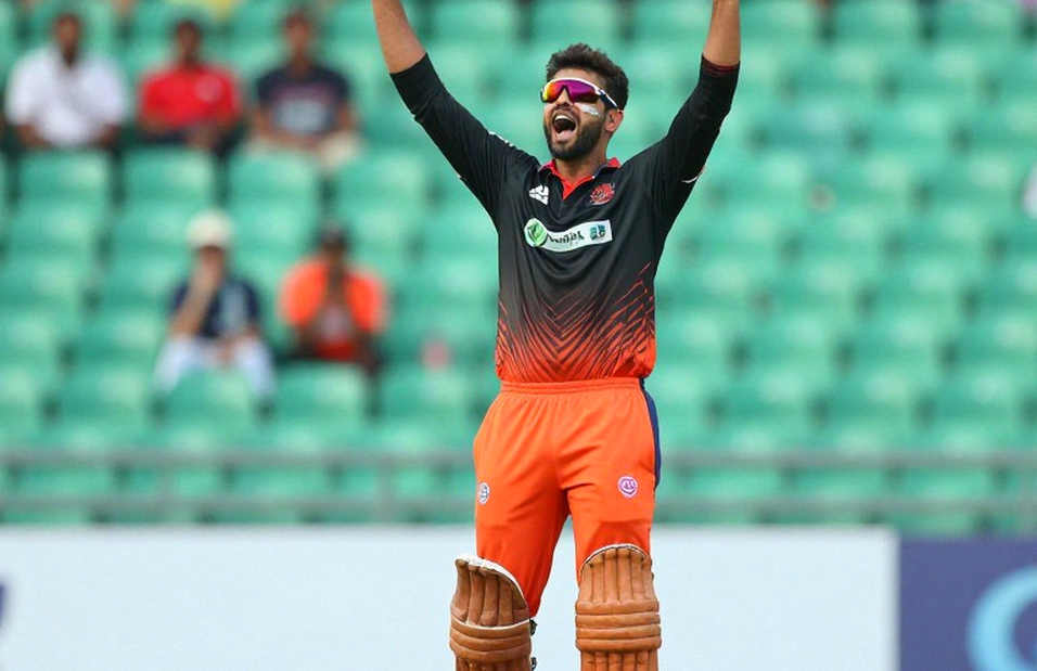 ২৪৭ রানের রাত ও কাইফের রায়: ভারতের টি-টোয়েন্টি কম্বিনেশন নিয়ে ডেটা কী বলে