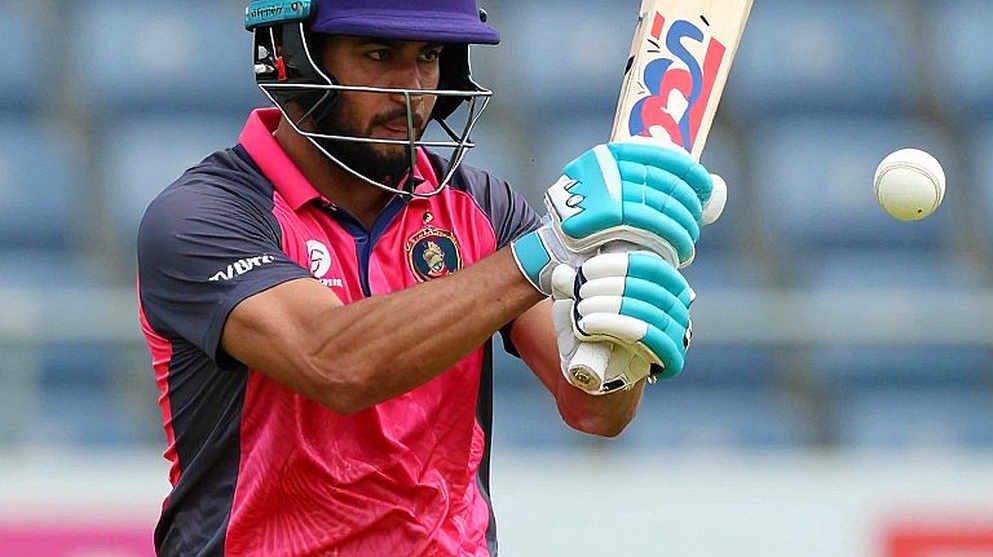 শেষ ওভারের নীরবতা: টুর্নামেন্ট ক্রিকেট এবং অপরিবর্তনীয় স্মৃতির খাতা