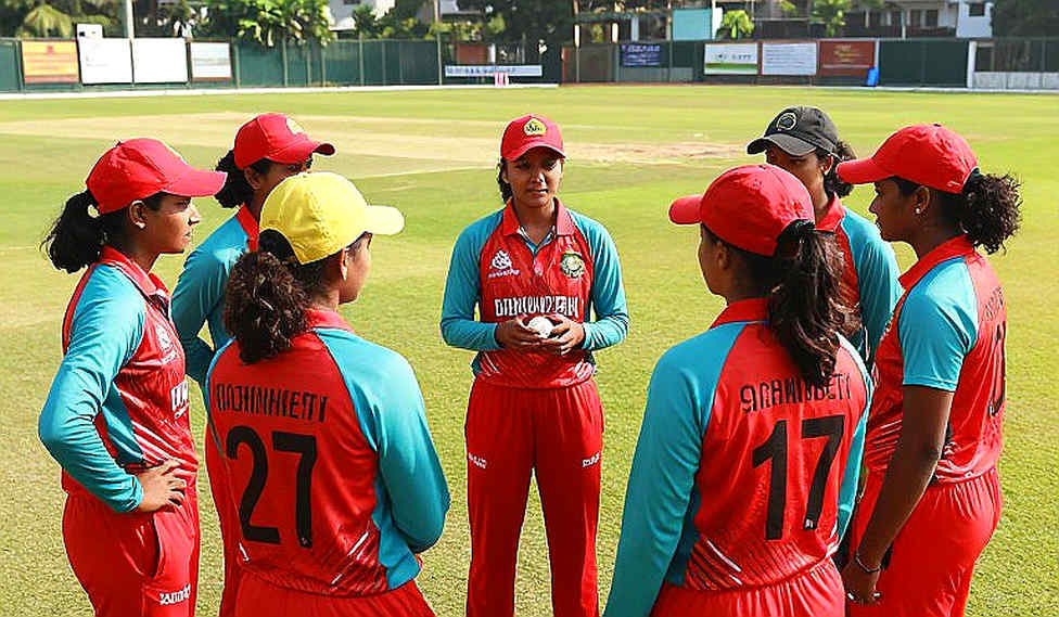 ব্রিসবেনের বাউন্স বনাম মিরপুরের ছন্দ: বাংলাদেশ-অস্ট্রেলিয়া ওয়ানডে সিরিজে আসল পরীক্ষা কোন জায়গায় ব্রিসবেনের বাউন্স বনাম মিরপুরের ছন্দ: বাংলাদেশ-অস্ট্রেলিয়া ওয়ানডে সিরিজে আসল পরীক্ষা কোন জায়গায়