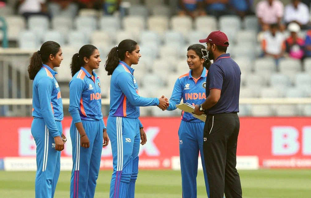 টানেল থেকে লেজার: ফুটবলের ট্রান্সফার উইন্ডোতে গুজবের চেয়ে চুক্তির গঠনই আসল গল্প
