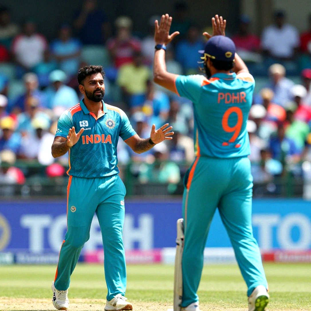 এনওসি, সার্টিফিকেট আর একরাতের কোটিপতি: নিলামের মরশুমে তরুণ ক্রিকেটারের আসল দাম কে ঠিক করে